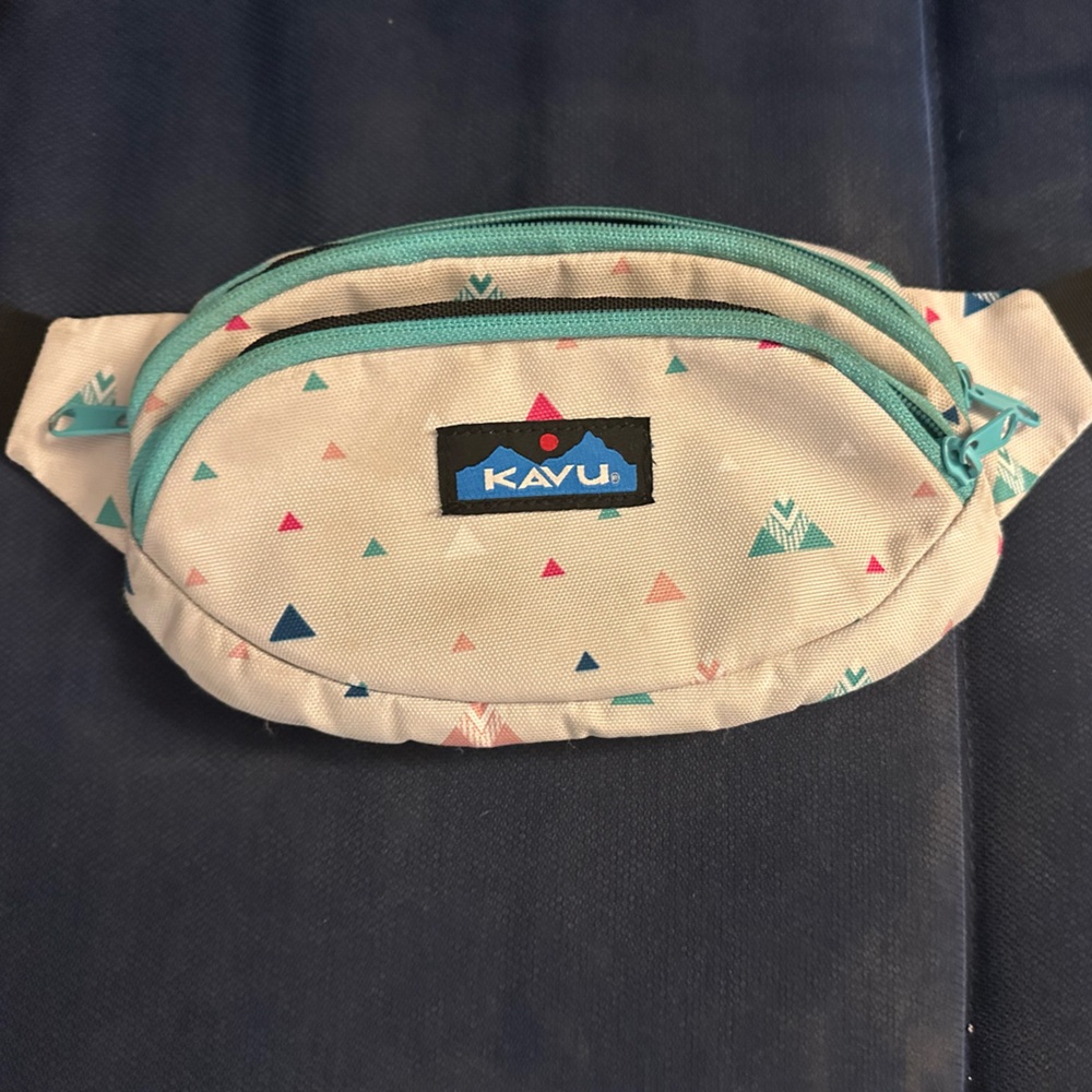 KAVU spectator fanny pack